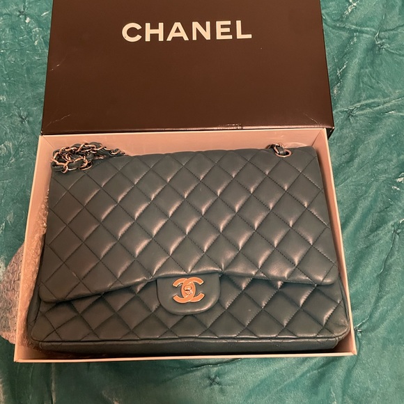 CHANEL - Double Flap Bag Quilted - Lambskin Maxi - Est Retail $10,000 - Picture 5 of 15